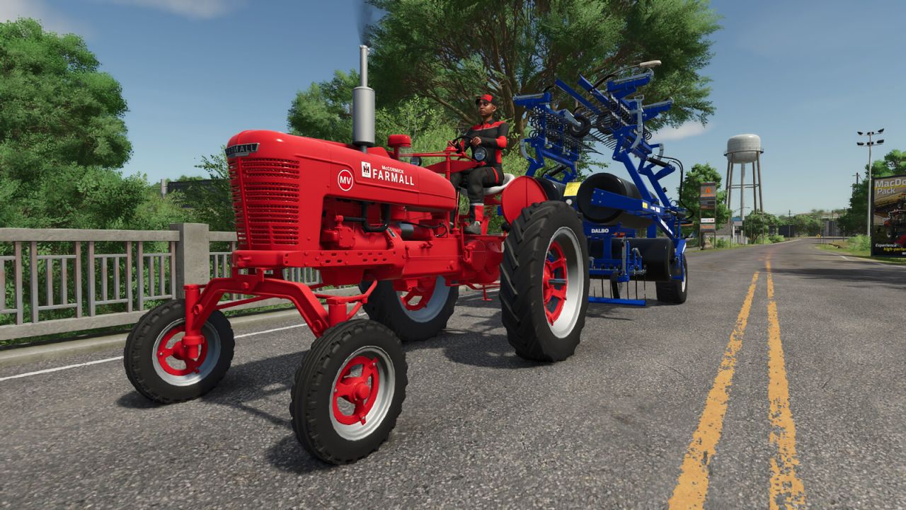International Farmall M FS25